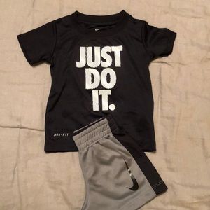 NIKE DRI-FIT Baby Outfit